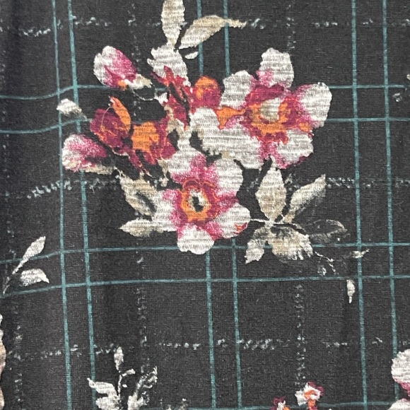 Viamor Long Sleeve Shirt Floral with Stripped Sleeves Size Small - Picture 3 of 6